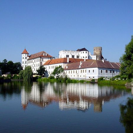 Penzion Kapitan Jindřichův Hradec Extérieur photo